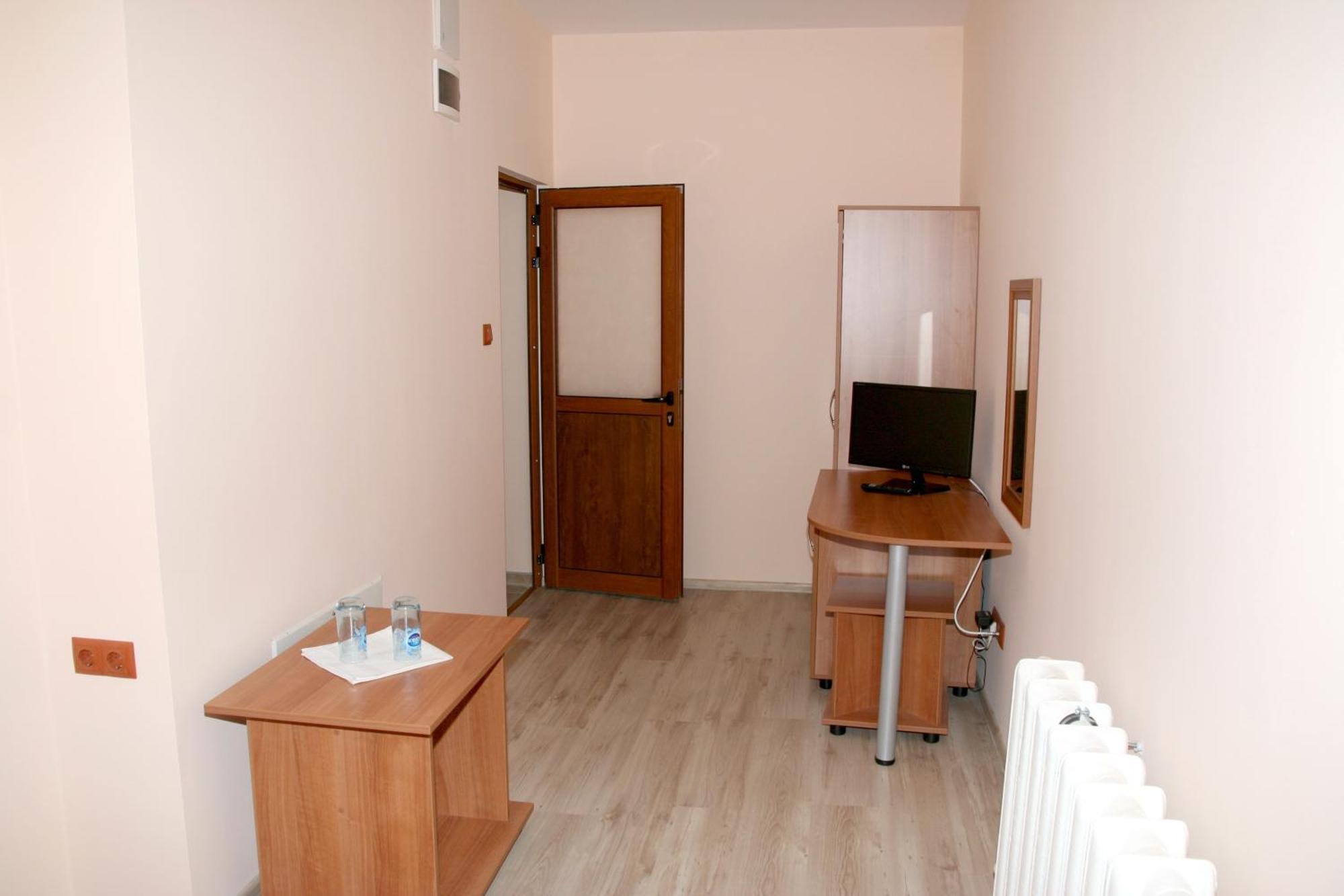 Interrum Hotel Razgrad Room photo
