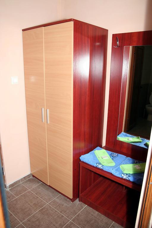 Interrum Hotel Razgrad Exterior photo