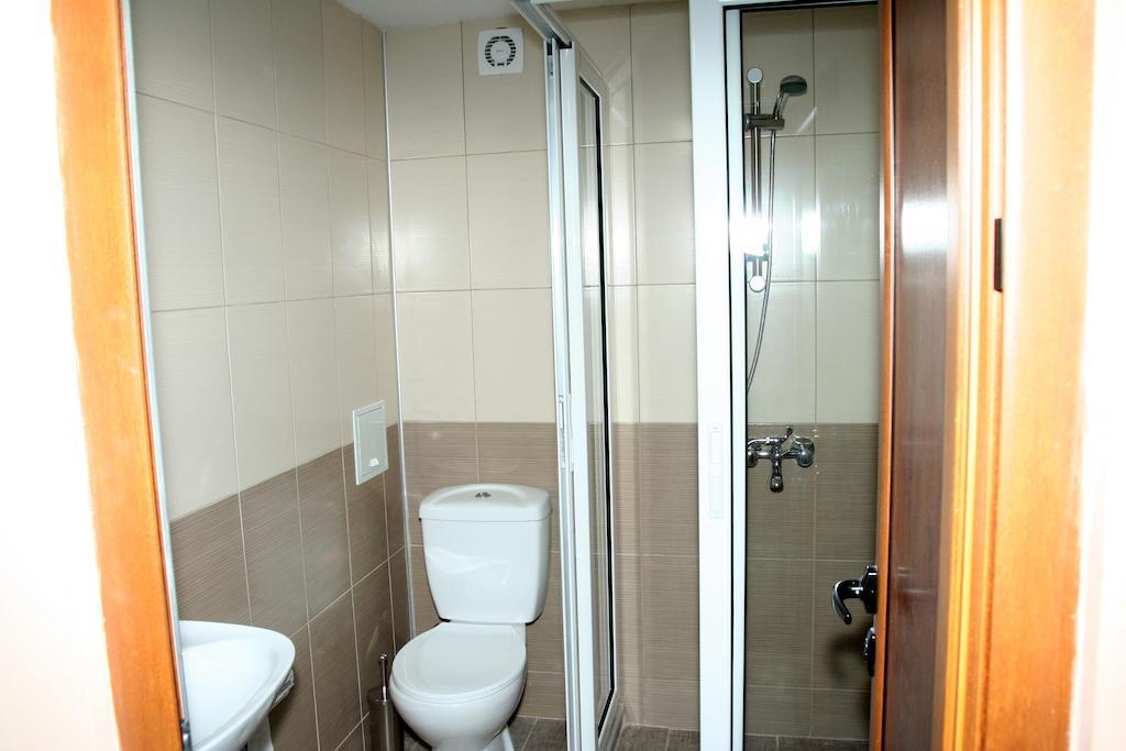 Interrum Hotel Razgrad Room photo
